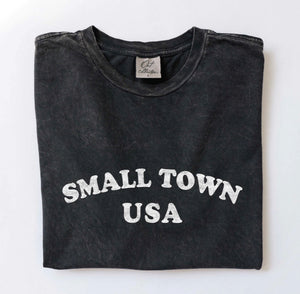 Small Town USA Tee - black